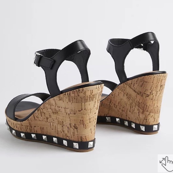 NWT TORRID WW Studded Platform Wedge - Faux Leather Black - Picture 3 of 8